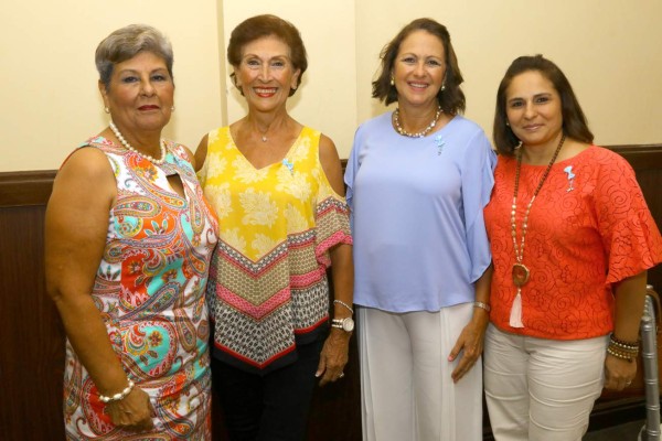 Fiesta maternal para Andrea Handal de Álvarez