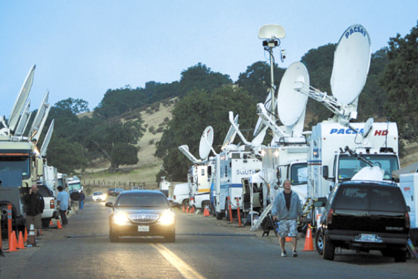 El martes sería el funeral de Michael Jackson