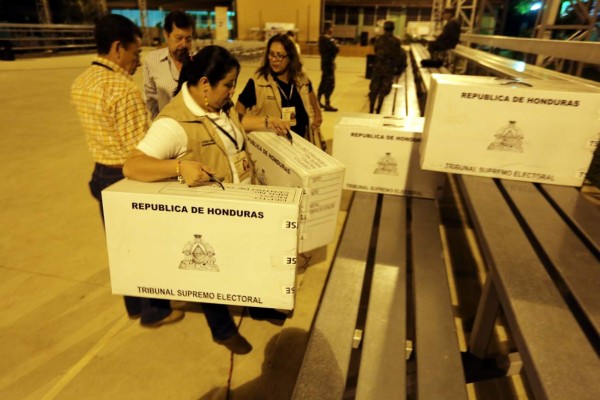 El liberal Leny Flores gana la alcaldía de San Luis, Comayagua