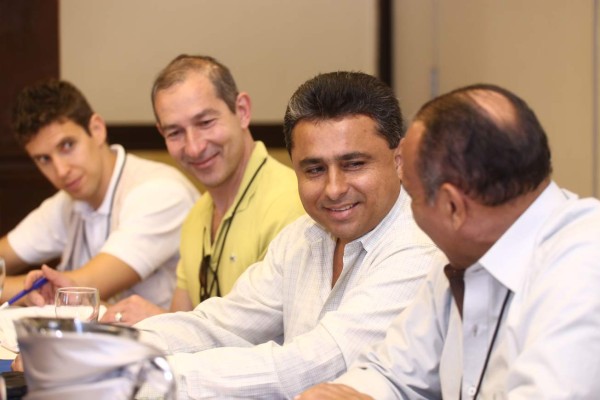 Banco Mundial evalúa resultados de programa agrícola ComRural