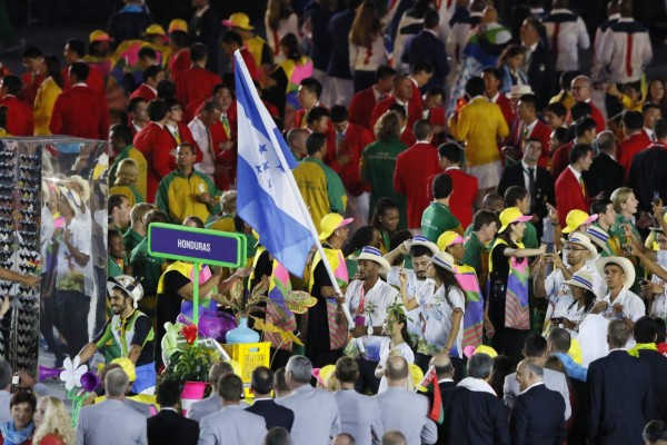 Así desfiló Honduras en la inauguración de los Juegos Olímpicos 2016