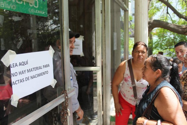 Esta semana abastecerán de papel al RNP