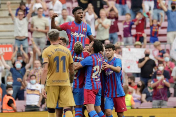 Barcelona vuelve a sonreír tras golear al Levante en regreso soñado de Ansu Fati