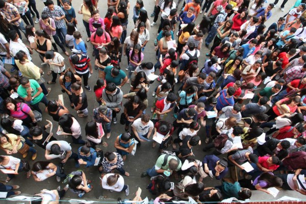 Más de 19 mil jóvenes van mañana por un cupo en la Unah
