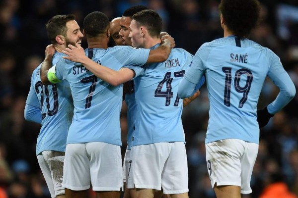 Video: Manchester City humilla con paliza de escándalo al Shalke 04