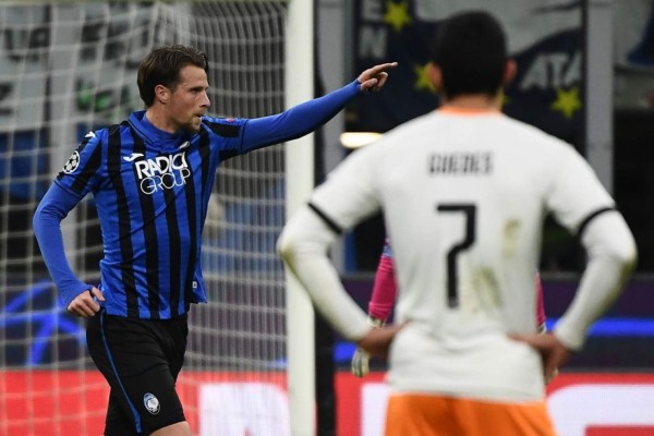 Atalanta goleó al Valencia y acaricia los cuartos de final de la Champions League