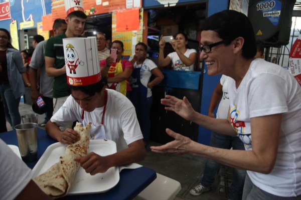 La megabaleada venció a los competidores