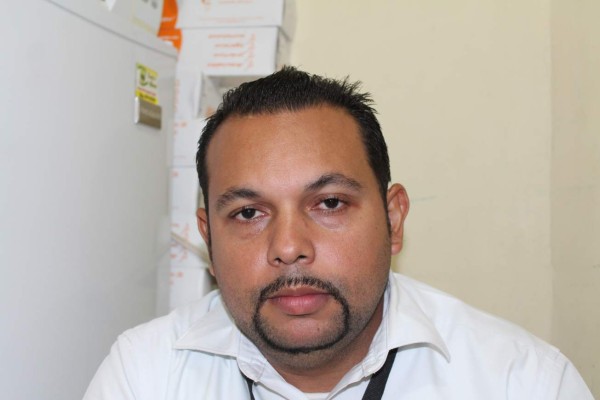 Sampedranos todavía no reclaman en dólares las remesas