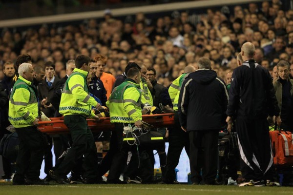 Fabrice Muamba, el futbolista que murió y volvió a vivir el mismo día