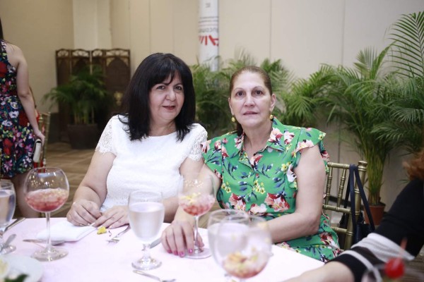 Despedida de soltera en honor a Daniella Bendeck