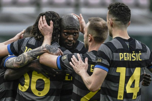 El Inter golea al Génova y se escapa al mando de la Serie A de Italia