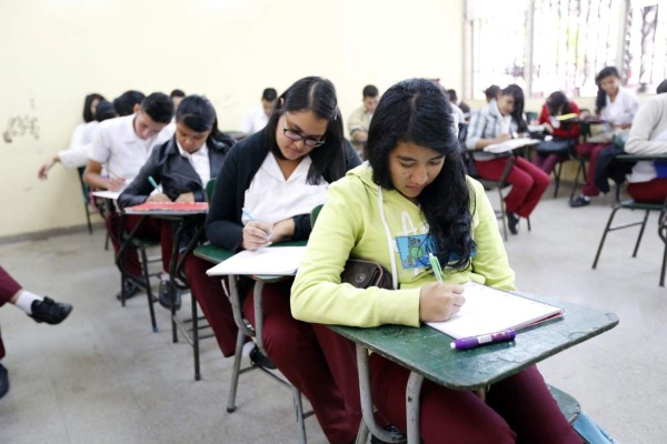 Aplazados en matemáticas 1.7 millones de estudiantes