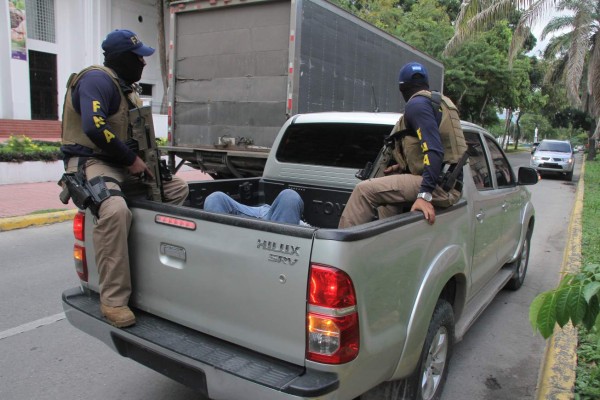 FNA captura infraganti a extorsionador en unos 30 segundos