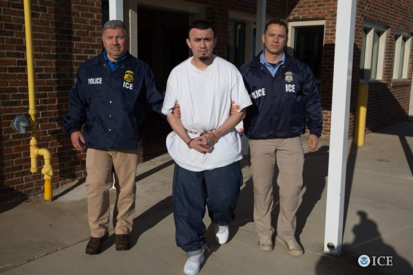 Detienen en EUA casi 1,400 pandilleros en operación policial