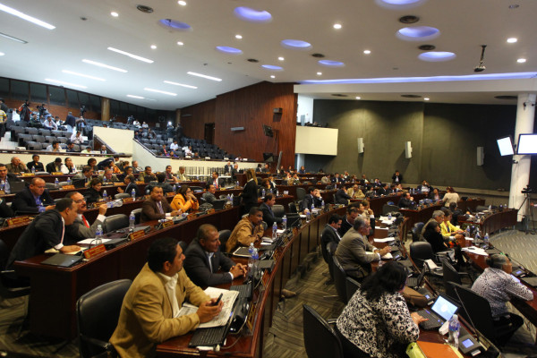 Ethel Deras renuncia a la Procuraduría de la República