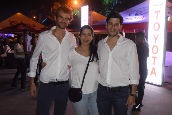 Rock, solidaridad y todo un éxito