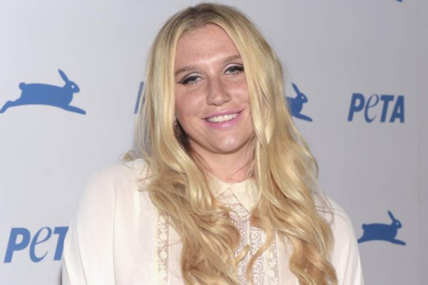 Kesha vuelve contra Dr. Luke