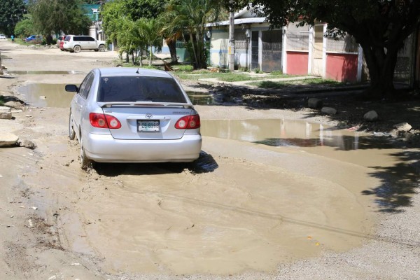 Empantanadas calles de la colonia Luisiana