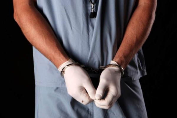 Doctor acepta haber practicado abortos durante 25 años en Tegucigalpa