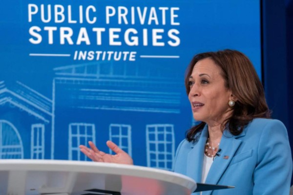 Kamala Harris presenta plan para abordar la migración desde Centroamérica