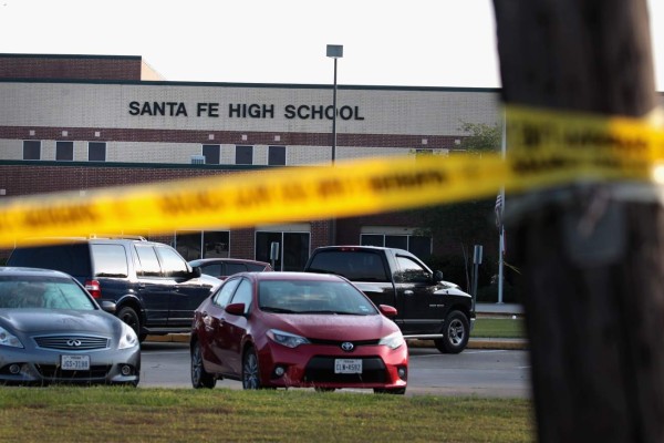 Texas: alumnos relatan escenas aterradoras de la masacre