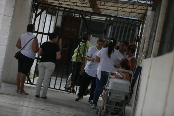 Envían a la cárcel a niñera por presunto abuso sexual contra niño de 5 años  