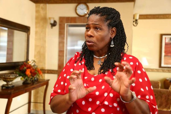 Juntas de padres trabajan en modernizar centros escolares