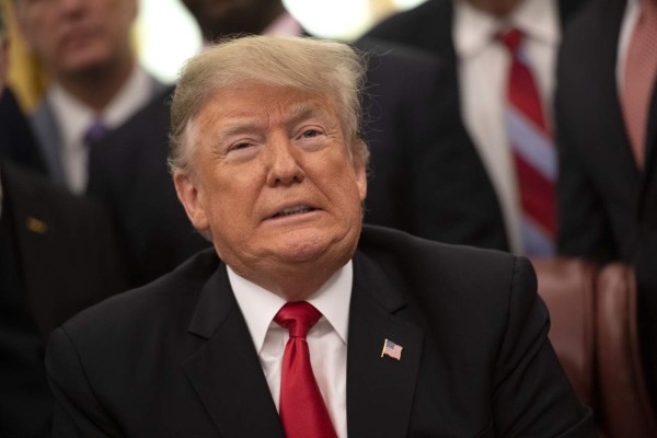 Supremo de EEUU rechaza petición de Trump para aplicar restricciones al asilo