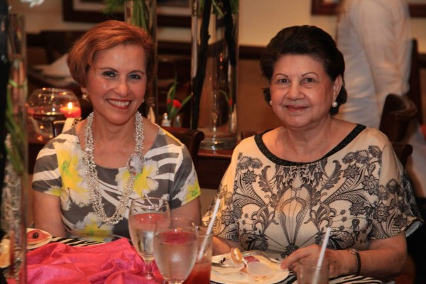 Los 70 años de Rosa Idalia Arias de Gavidia