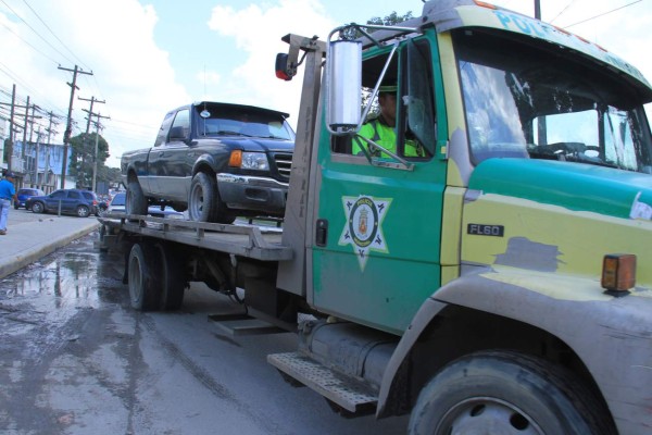 Montarán operativos para evitar que bulevar del norte sea usado como parqueo