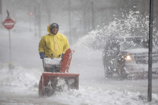 Noreste de EEUU azotado por fuertes nevadas