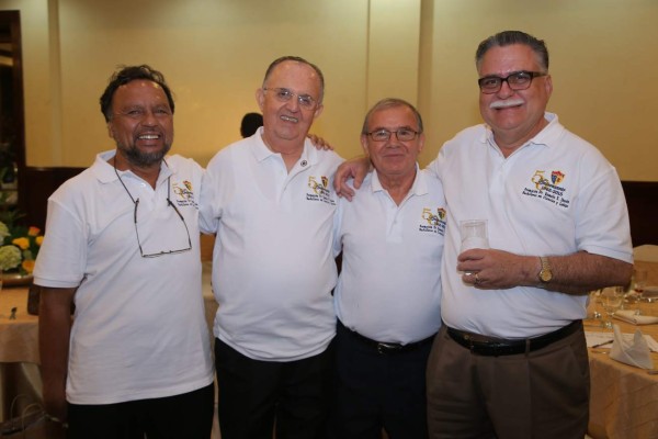 Promoción 1965 de La Salle celebra sus 50 años