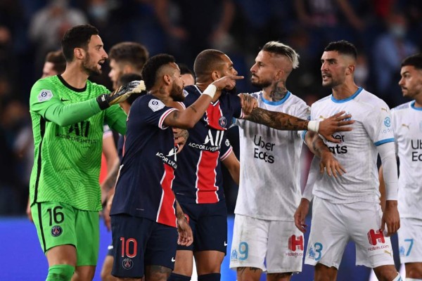 ¡Neymar se descontroló! El PSG cae ante el Marsella en clásico que terminó con cinco expulsados