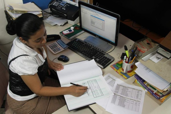 Incertidumbre en futuros peritos por cambio de oferta académica