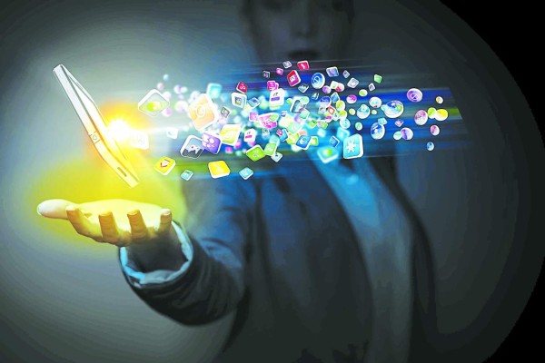 Crear apps, un negocio en auge en Honduras