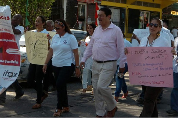 Periodistas ceibeños denuncian amenazas