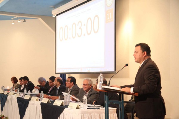 A 50 audiencias para que Junta elija 45 aspirantes