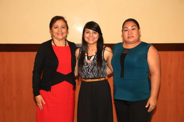 Fin de soltería para Michelly Torres