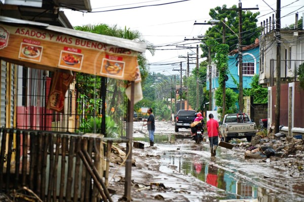 'Mientras Dios nos permita seguir, seguiremos”, poblador de la Planeta