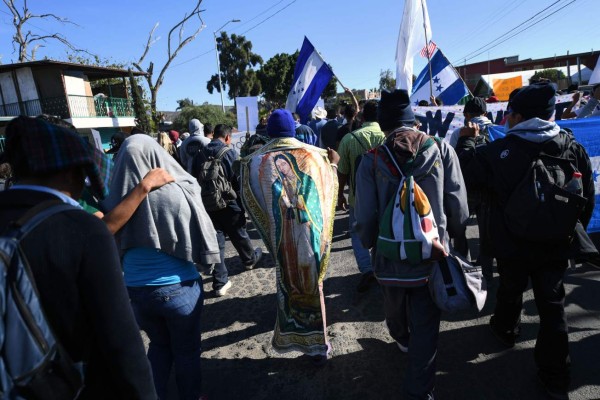 'Trump no somos tus enemigos', dicen migrantes de la caravana  