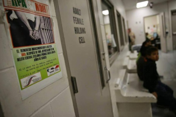 Sobre niños migrantes hablarán congresistas de EUA y Juan Orlando Hernández