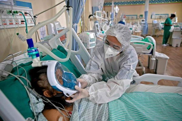 Con hospitales colapsados, Brasil 'deja morir' a pacientes más graves de covid 19