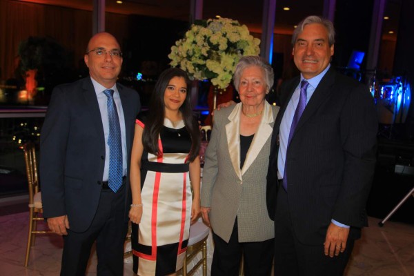 Los 85 años de Blanca García de Rivera