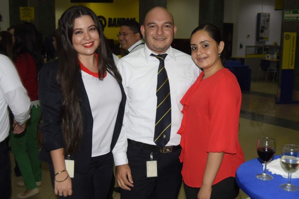 Homenaje para la docente Claudia Patricia García