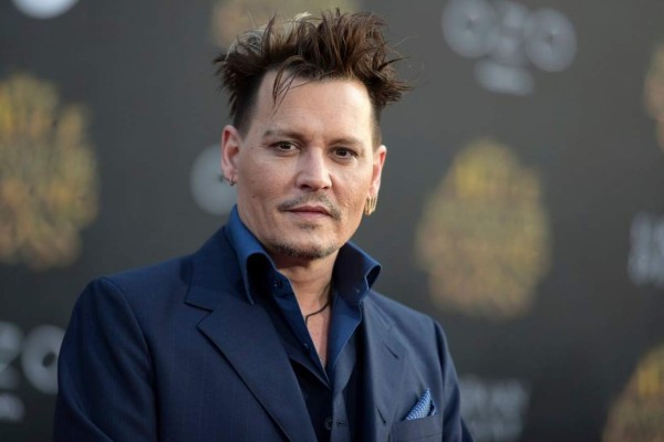 Johnny Depp oficialmente fuera de Piratas del Caribe