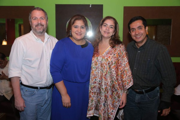 Despedida para Óscar Cáceres