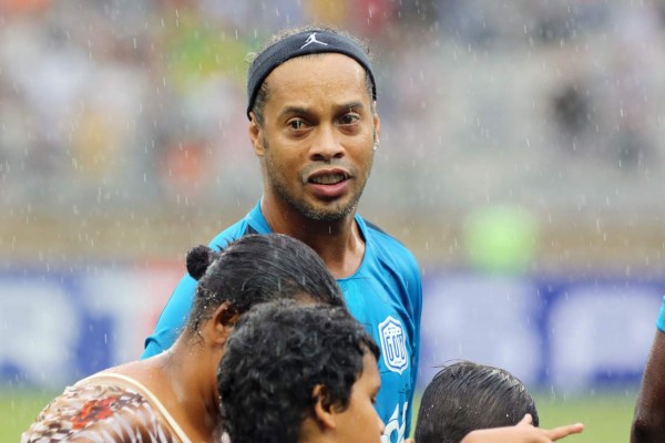 Ronaldinho entrará a la política, según medios brasileños
