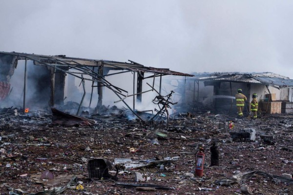 Explosión en Tultepec causó 36 muertos y 72 heridos