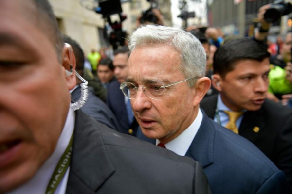 Uribe, el poderoso expresidente de Colombia enfrenta la justicia  