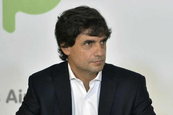 Photo released by Noticias Argentinas on August 17, 2019 of Hernan Lacunza, Minister of Economy of Buenos Aires Province. - Argentine Economy Minister Nicolas Dujovne resigned from his position on August 17, 2019 and will be replaced by Hernan Lacunza, according to Argentinian media reports. (Photo by HO / NOTICIAS ARGENTINAS / AFP) / Argentina OUT / RESTRICTED TO EDITORIAL USE - MANDATORY CREDIT AFP PHOTO / NOTICIAS ARGENTINAS - NO MARKETING - NO ADVERTISING CAMPAIGNS - DISTRIBUTED AS A SERVICE TO CLIENTS
